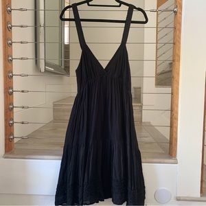 Black V-Neck Casual Dress